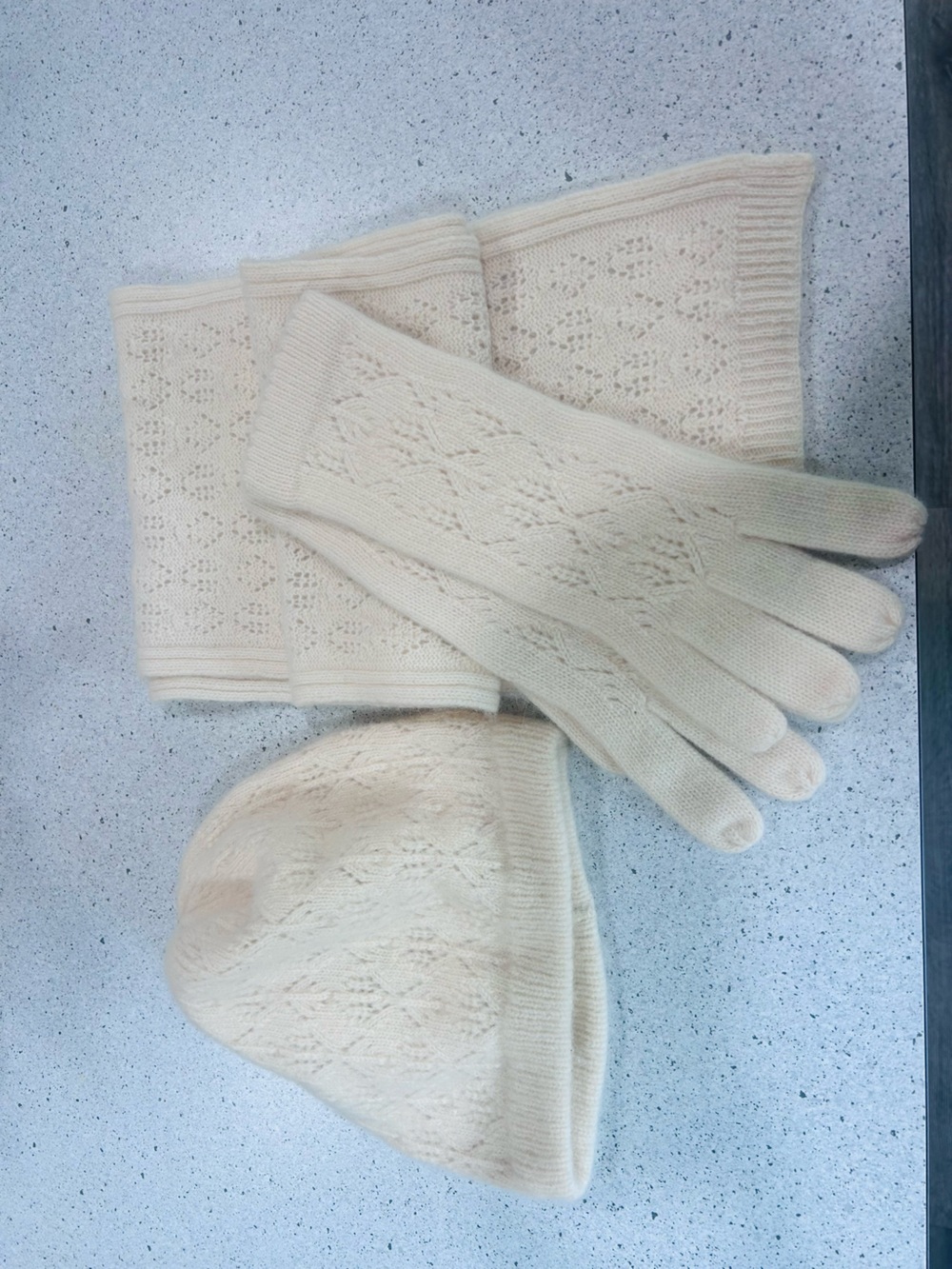 Vintage 3 Piece Angora Lambswool Pointelle Knit Set- Hat, Scarf, Gloves Cream